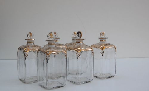 fig 2. Late Eighteenth Century Travelling Spirit Decanter Set