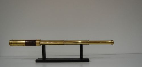 fig 1. William IV Three Draw Telescope by Cox of Devonport - Reginald J Cheetham Collection