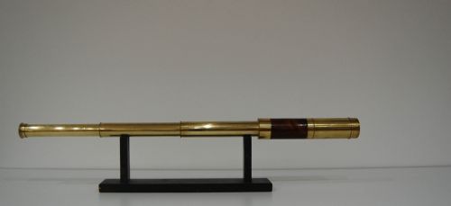 fig 3. William IV Three Draw Telescope by Cox of Devonport - Reginald J Cheetham Collection
