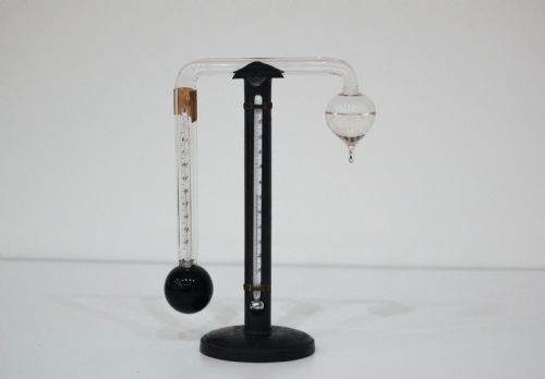 Late Victorian Cased Daniells Hygrometer by Negretti & Zambra London