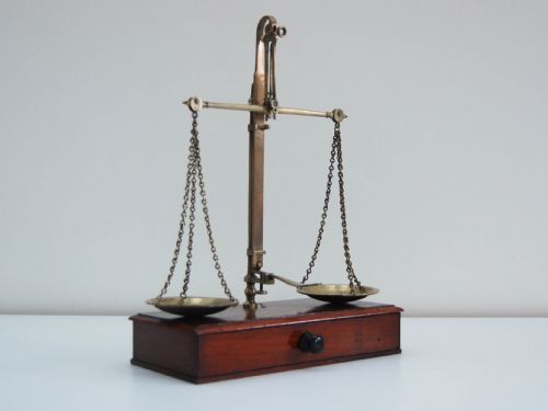 Early Victorian Set of Apothecary Scales