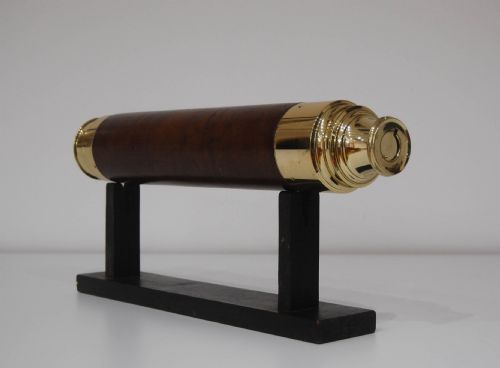 fig 4. William IV Marine Night Glass by George Stebbing Optician to The Royal Yacht Squadron