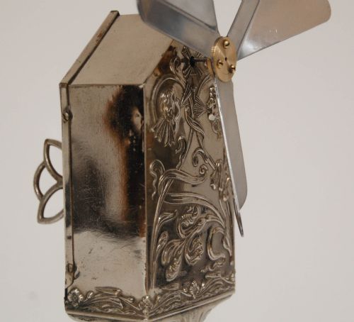 fig 3. French Edwardian Clockwork Zephyr Fan by The Zephyr Fan Company Paris