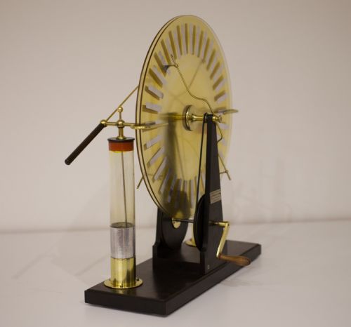 fig 3. Late Victorian Wimshurst Machine by Victor Morlot-Maury of Paris