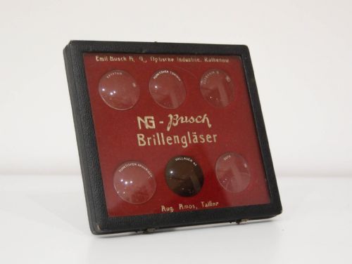 fig 3. Opticians Spectacle Lens Display by Busch AG, Rathenow Germany