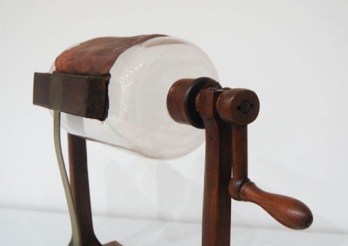 fig 1. Early Nineteenth Century Nairne Pattern Electrostatic Friction Machine