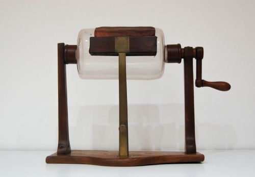 fig 2. Early Nineteenth Century Nairne Pattern Electrostatic Friction Machine