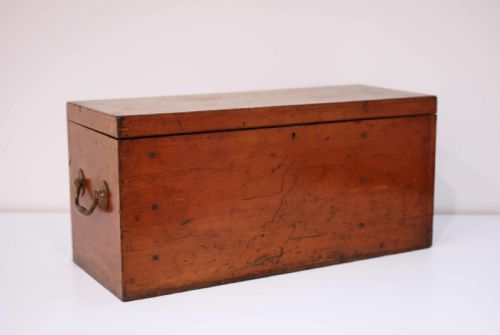 fig 7. Edwardian Portable Heavy Discharge X-Ray Coil by Harry W Cox & Co Ltd London