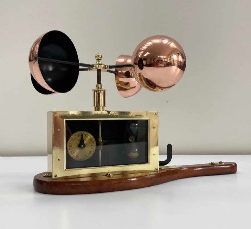 fig 1. Russells Hand Anemometer by J Hicks of London