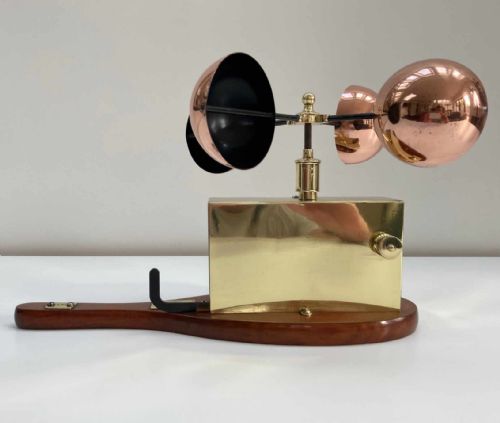 fig 2. Russells Hand Anemometer by J Hicks of London