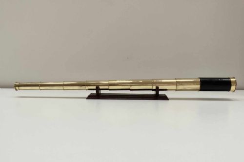 George III Eight Draw Telescope with Black Lacquer Finish by Thomas Blunt London