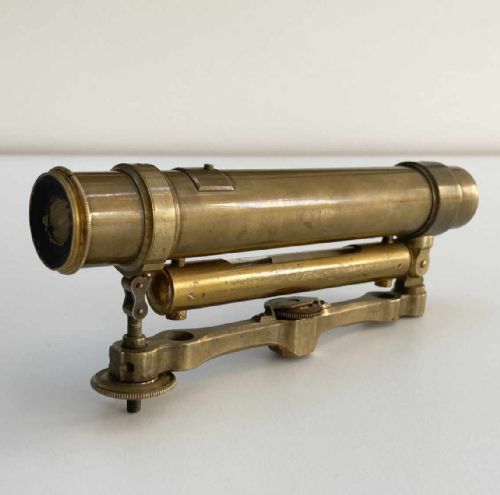 fig 2. Eighteenth Century Cased Surveyors Level Attributed to Benjamin Martin