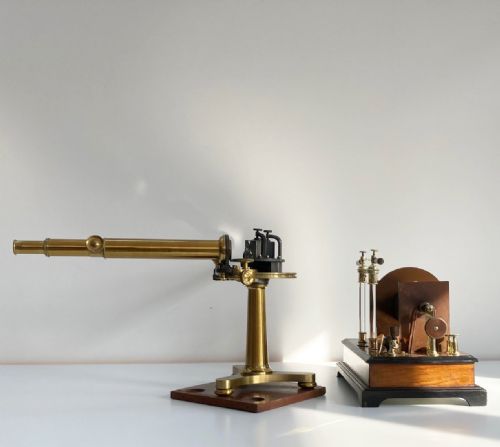 fig 2. Rare Mid Victorian Spectroscope Set by John Browning of London