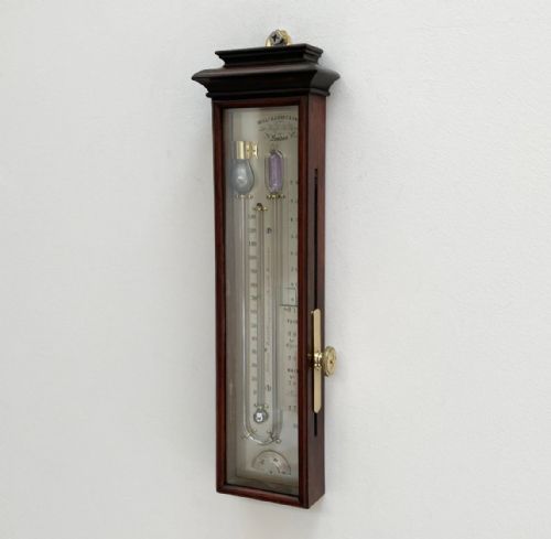 fig 1. Patent Compensating Portable Barometer by William Harris London