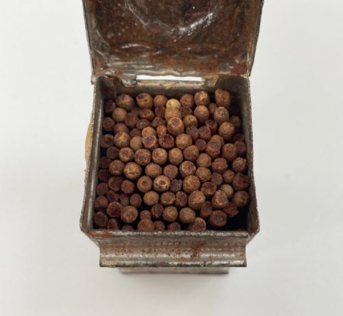 fig 1. Early Victorian Box of Congreve Matches by Bell & Black London