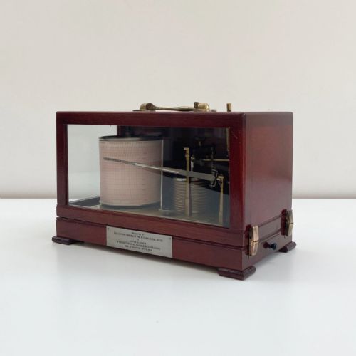 fig 2. Met Office Presentation Barograph by Casella of London