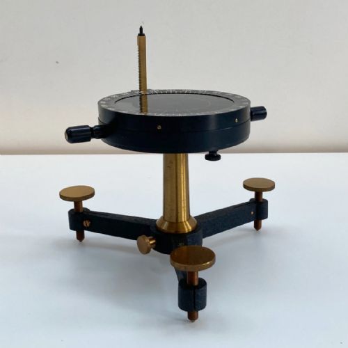 fig 4. Early Twentieth Century Cased Met Office Nephoscope by Francis Barker & Sons