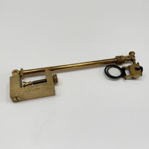 fig 1. Early Wollaston Type Camera Lucida by Thomas Rubergall London