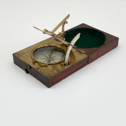 fig 1. George III Pocket Inclining Sundial by Thomas Rubergall of London
