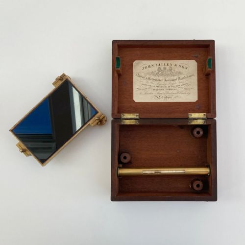 VICTORIAN BLACK GLASS ARTIFICIAL HORIZON SET BY JOHN LILLEY SON LONDON - ADDITIONAL PHOTO 3