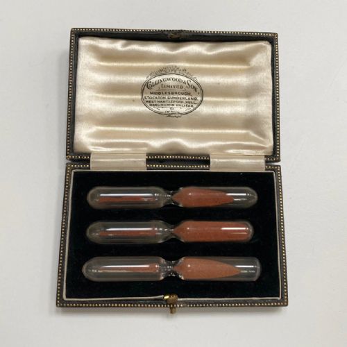 fig 3. Cased Set of Sand timers by Collingwood & Son for Barnes Welch & Barnes Auctioneers