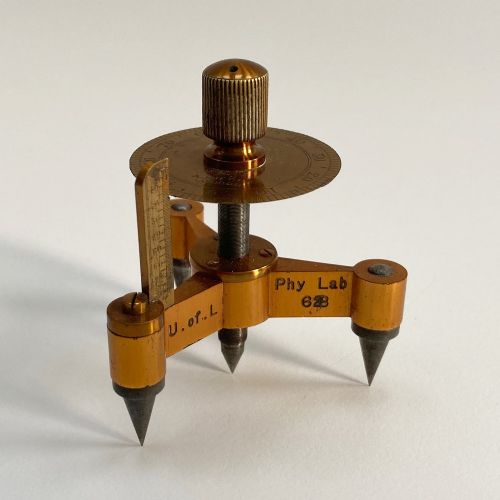 fig 1. Early Twentieth Century Cased Spherometer by Adam Hilger London