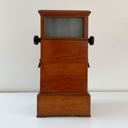 fig 2. Victorian Tabletop Revolving Stereoscope by A. Mattey of Paris