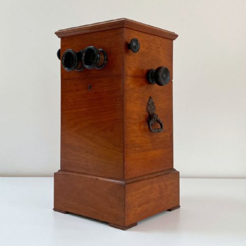 fig 3. Victorian Tabletop Revolving Stereoscope by A. Mattey of Paris