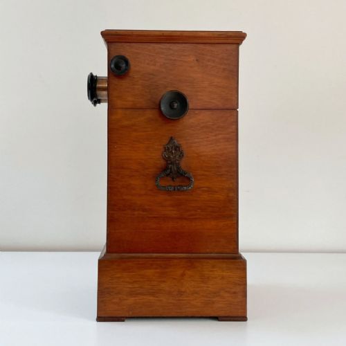 fig 4. Victorian Tabletop Revolving Stereoscope by A. Mattey of Paris