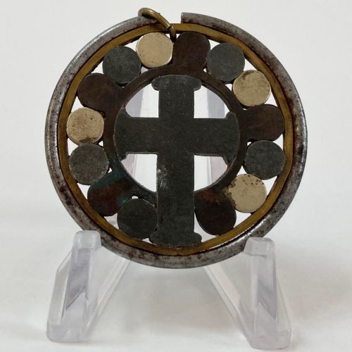fig 1. Late Victorian Dr Richardson’s Magneto Galvanic Battery Medallion