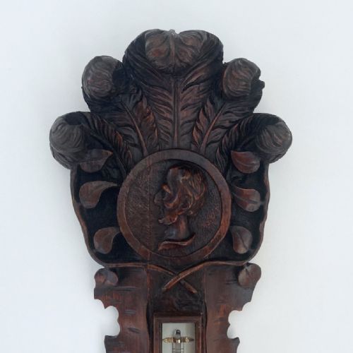 VICTORIAN WHEEL BAROMETER COMMEMORATING THE LIFE OF THE DUKE OF WELLINGTON - ADDITIONAL PHOTO 1