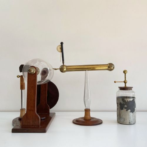 fig 2. Cased Nairne Pattern Electrostatic Machine with Accessories by George Adams of London