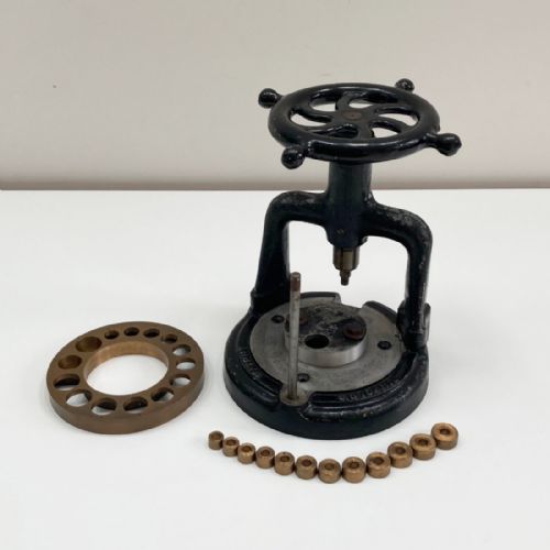 fig 3. Early Twentieth Century Pinfolds Patent Archimedian Ring Sizing Tool