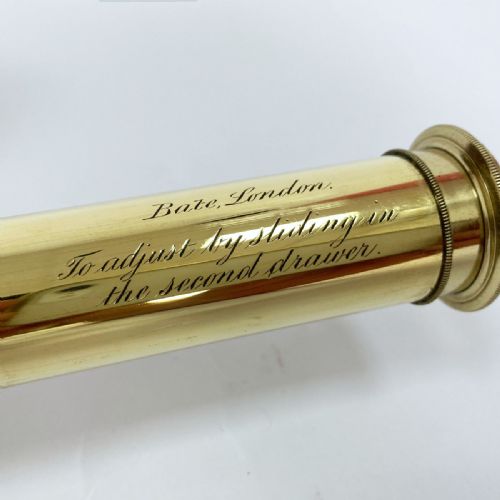 fig 4. Royal Navy Seven Draw Telescope by Robert Bate of Poultry London