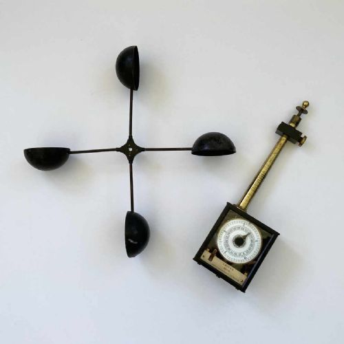 fig 4. Late Victorian Robinson-Beckley Anemometer by J Hicks of Hatton Garden
