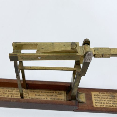 REGENCY DOUBLE TURN FOLDING GOLD BALANCE BY STEPHEN HOUGHTON SON OF ORMSKIRK - ADDITIONAL PHOTO 2