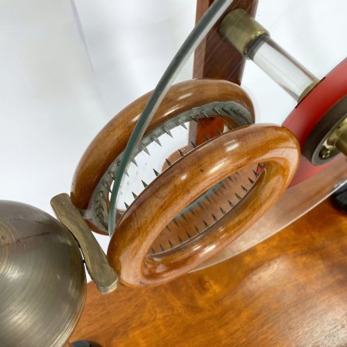 VERY LARGE VICTORIAN WINTERS PATTERN ELECTROSTATIC MACHINE - ADDITIONAL PHOTO 2
