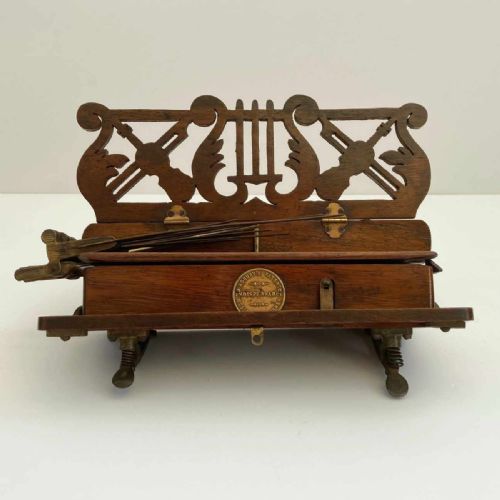 VICTORIAN PADBURYS PATENT INDISPENSABLE MUSIC LEAF TURNER - ADDITIONAL PHOTO 3