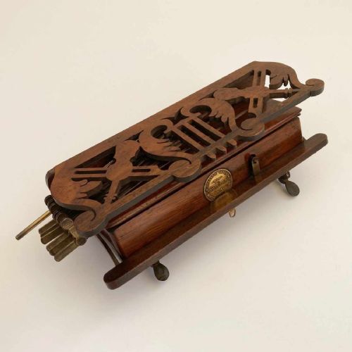 VICTORIAN PADBURYS PATENT INDISPENSABLE MUSIC LEAF TURNER - ADDITIONAL PHOTO 6