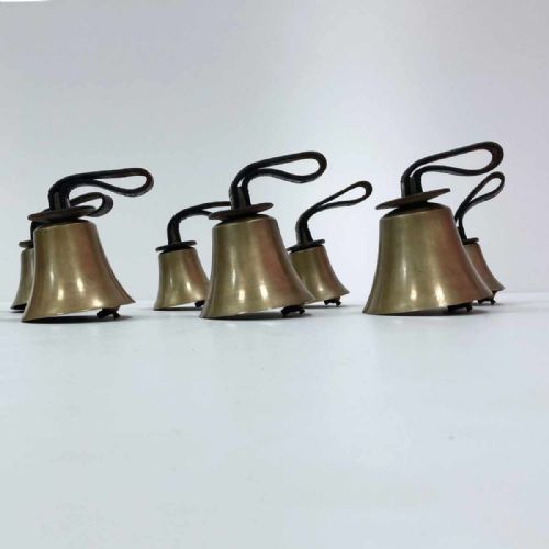 LATE VICTORIAN CASED SET OF TWELVE HANDBELLS BY WARNERS OF LONDON - ADDITIONAL PHOTO 5