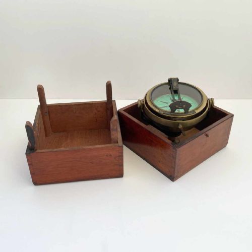 fig 2. William IV Dry Card Marine Sighting Compass by Hemsley of Tower Hill London