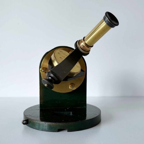 fig 1. NINETEENTH CENTURY MOUNTED DIPLEIDOSCOPE BY EJ DENT 61 THE STRAND