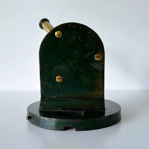 fig 2. NINETEENTH CENTURY MOUNTED DIPLEIDOSCOPE BY EJ DENT 61 THE STRAND