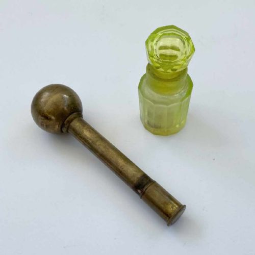 REGENCY PERIOD MEDICAL CUPPING SET BY JOHN MILLIKIN OF 301 THE STRAND LONDON - ADDITIONAL PHOTO 4
