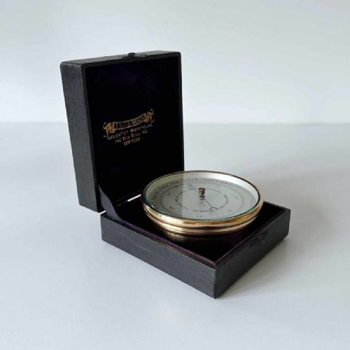 VICTORIAN CASED ANEROID BAROMETER TO TS JD NEGUS OF NEW YORK - ADDITIONAL PHOTO 1