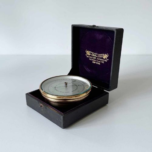VICTORIAN CASED ANEROID BAROMETER TO TS JD NEGUS OF NEW YORK - ADDITIONAL PHOTO 3