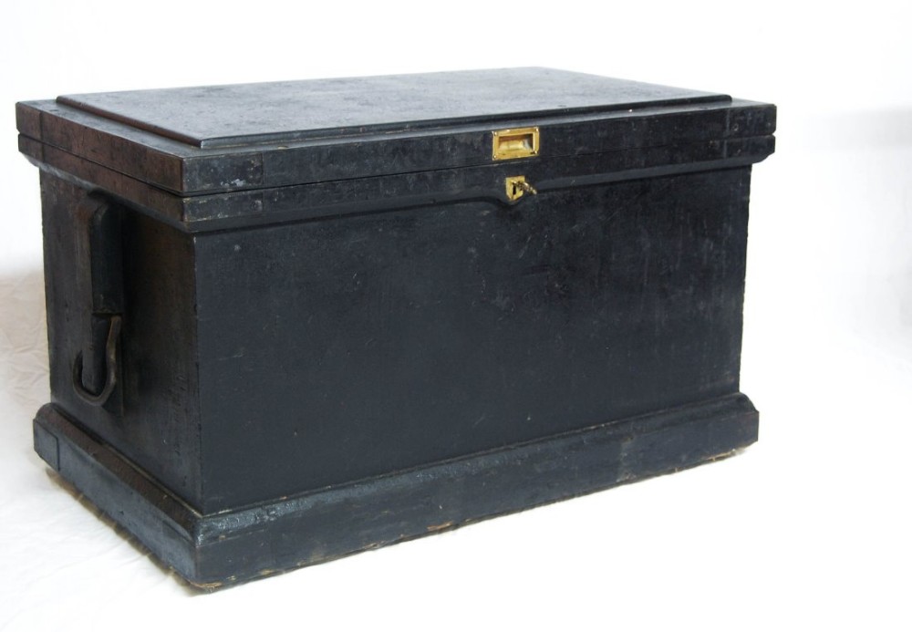 Victorian Carpenter's Chest with Fitted Cabinet Work Interior
