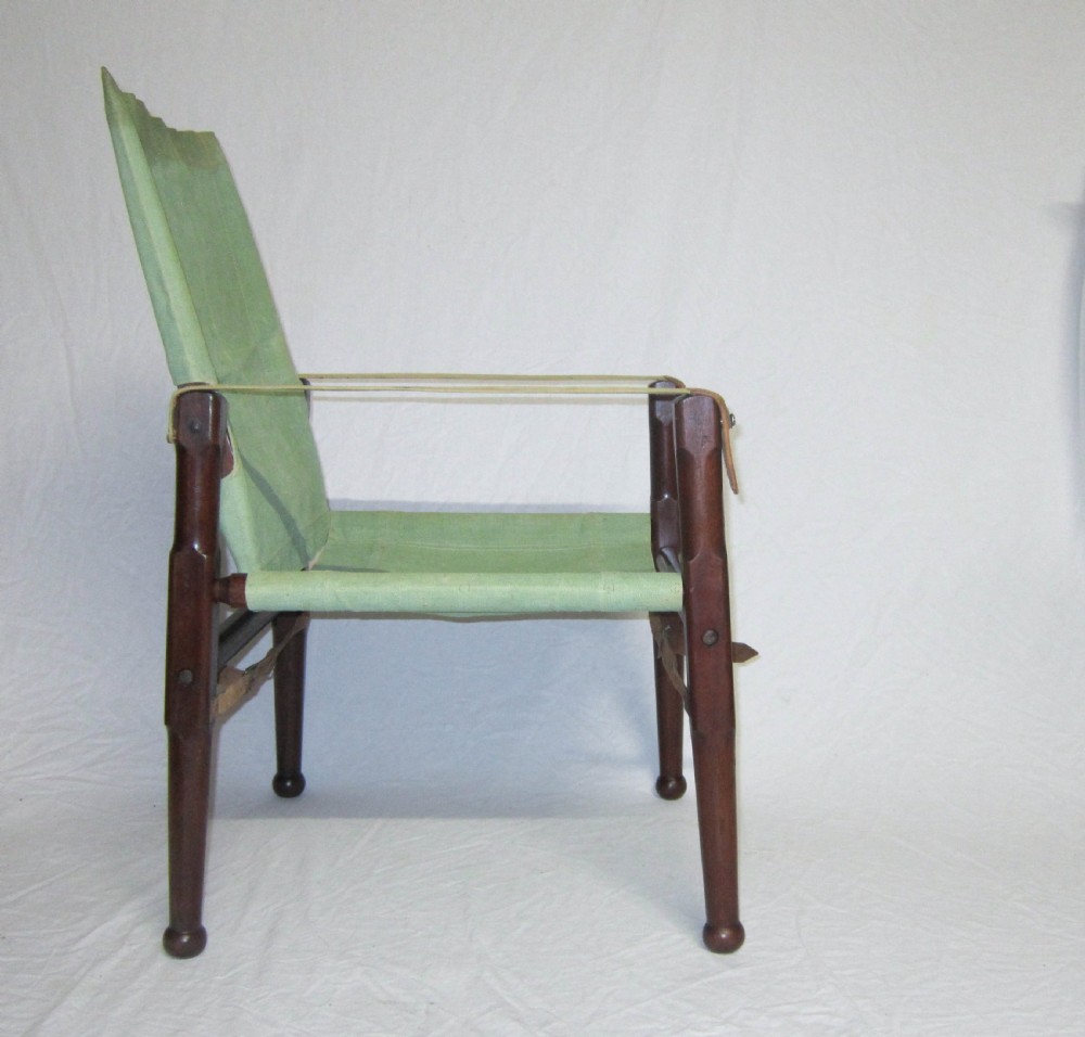 Early Twentieth Century Campaign Roorkhee Chair with Transit Bag View III