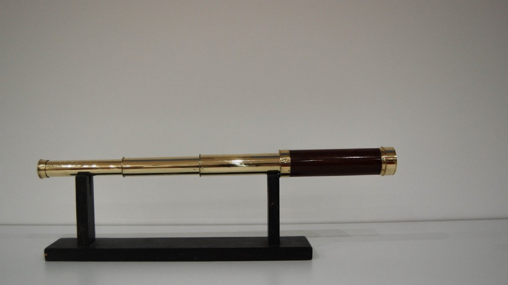 Small George III Three Draw Telescope by Matthew Berge (Late Ramsden) London