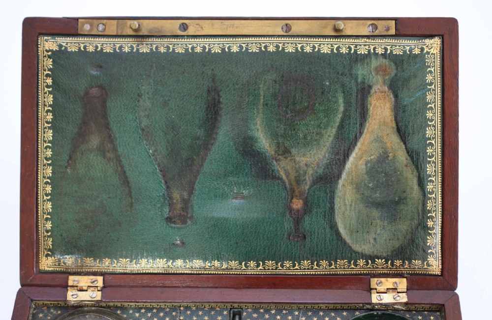 French Napoleon III Ladies Perfume Case or Cave a Parfum View III